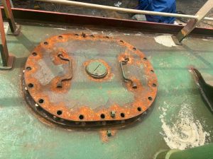 Fungsi Manhole Kapal: Inspeksi, Perawatan, dan Keselamatan