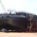 Perbaikan Kapal Tongkang: Proses Docking & Repair Profesional